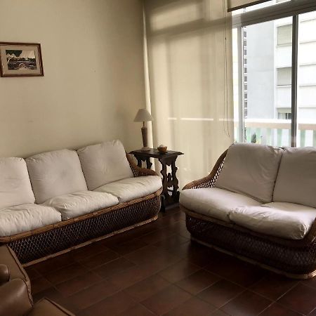 Pitangueiras, Frente Ao Mar Com Servico De Praia Guarujá Exterior foto